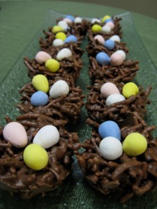 ShinyHappyPeebles' Birds' Nests